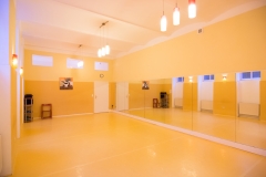 Studio 2